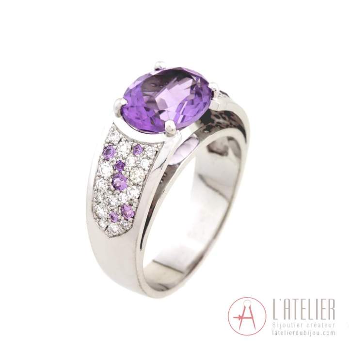 améthyste, spahirs mauve et diamants sur or blanc